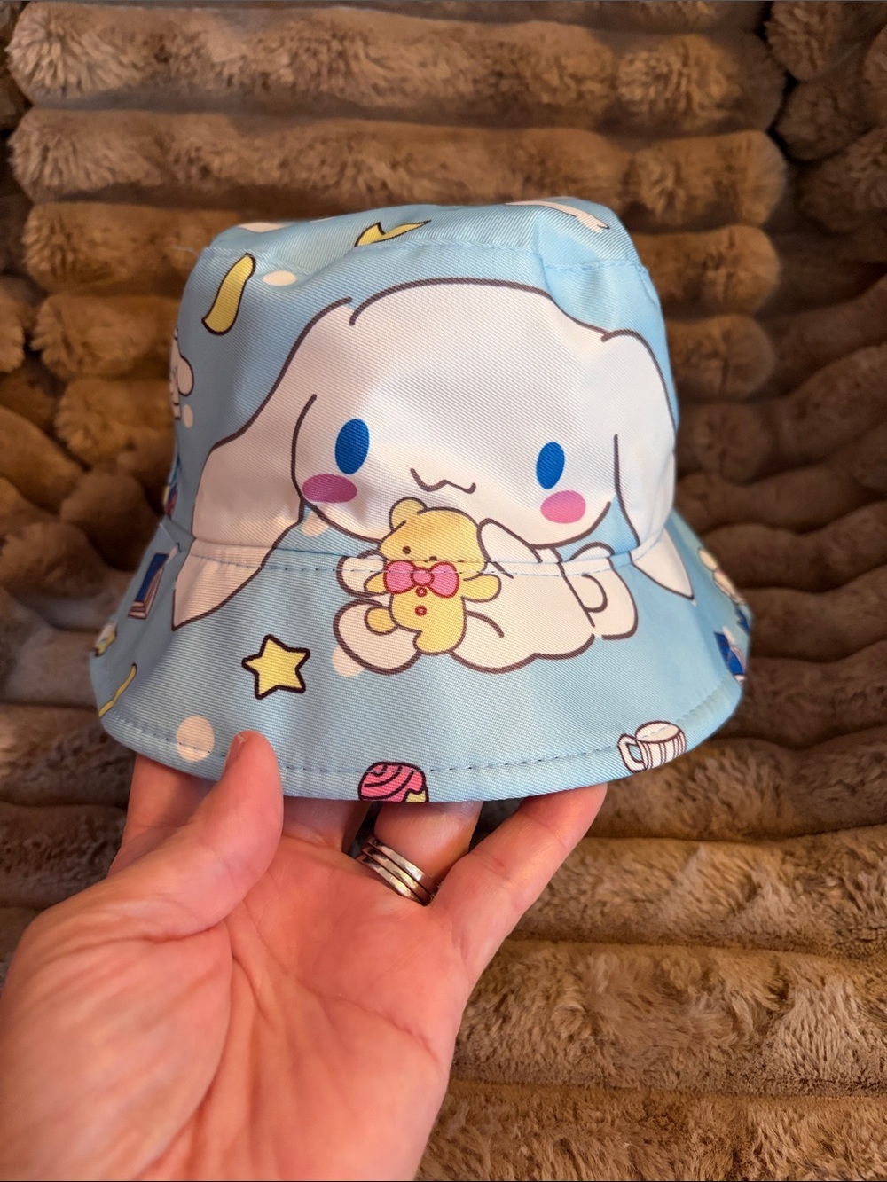 Bucket Hat Features Cinnamonroll